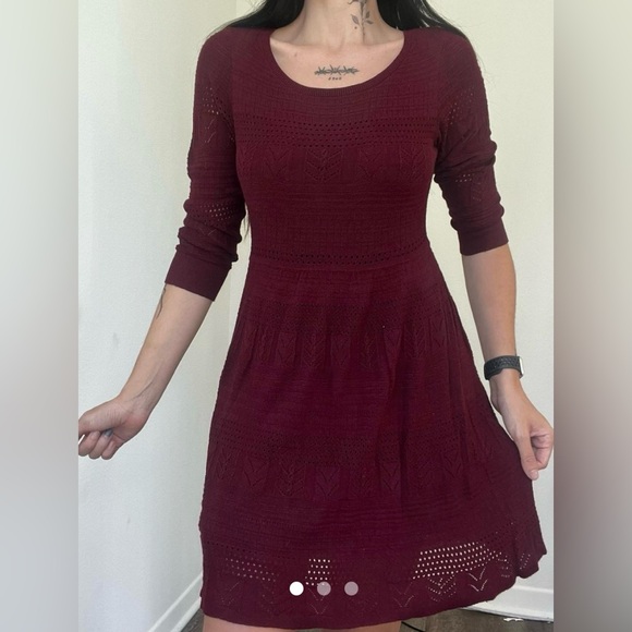 🟠AMERICAN EAGLE Lined Crochet Long Sleeve Boho Sweater Dress in Deep Wine SMALL - Picture 11 of 12